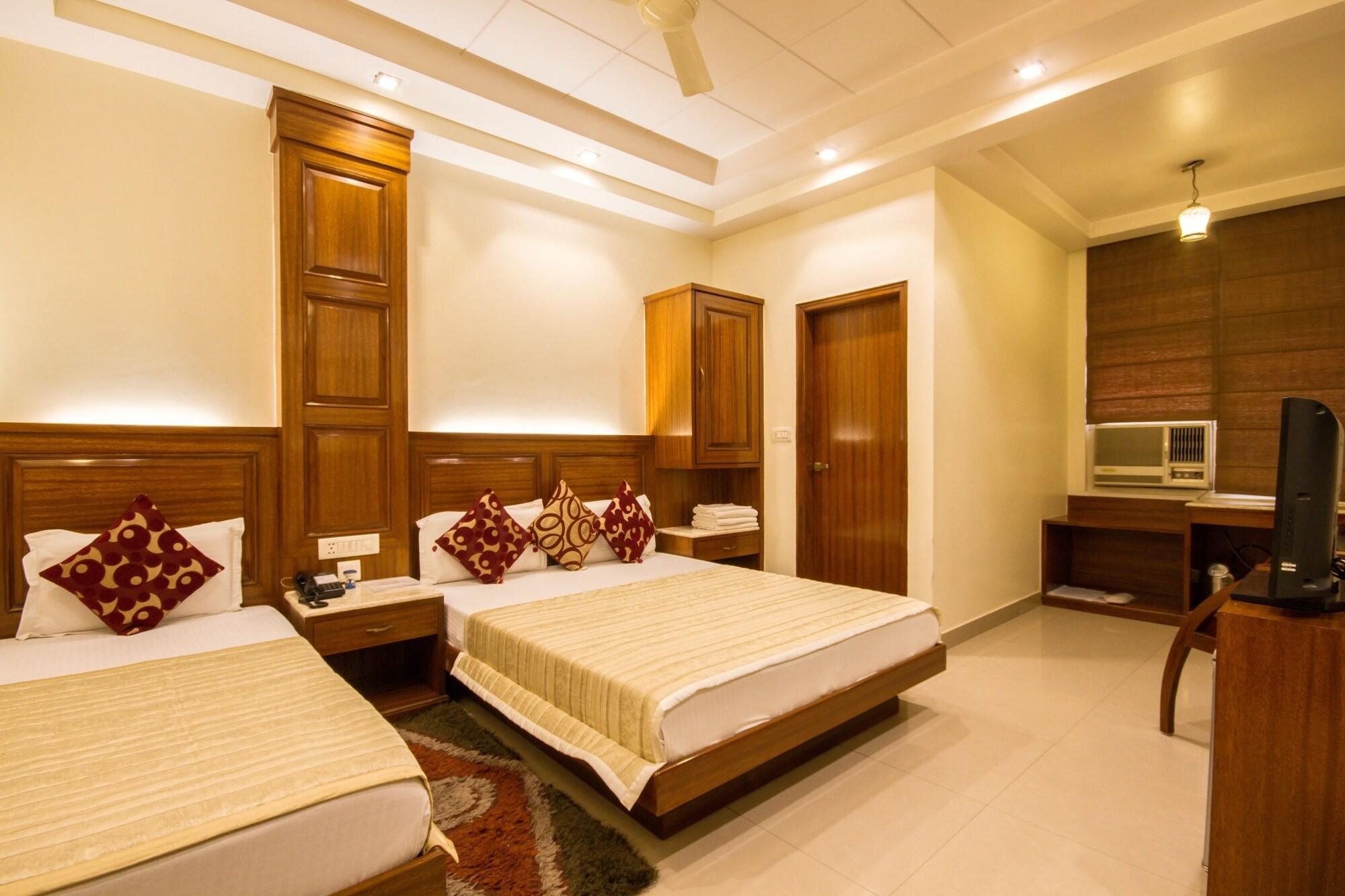 Hotel Aster Inn New Delhi Kültér fotó