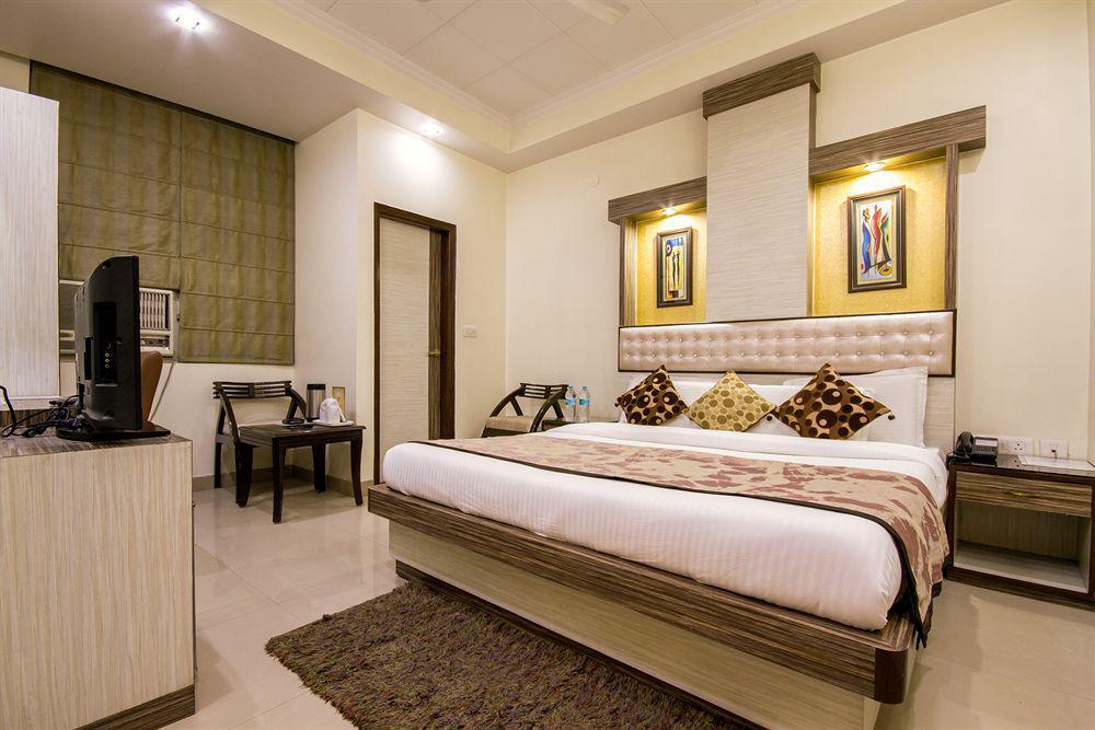 Hotel Aster Inn New Delhi Kültér fotó